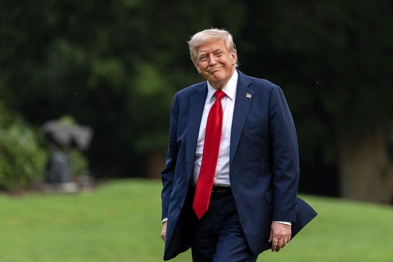 Obama w kajdankach. Trump publikuje kontrowersyjne nagranie AI