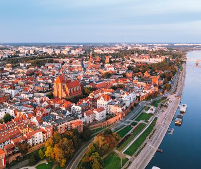 Polskie miasto zniknie z listy UNESCO? Burza wokół nowych pawilonów
