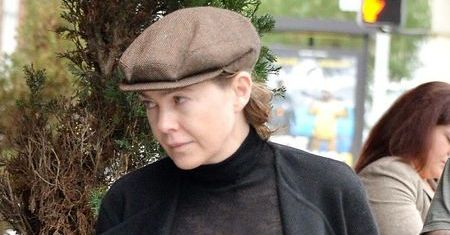 "Chirurdzy": przemęczona Ellen Pompeo nie wygląda jak hollywoodzka gwiazda