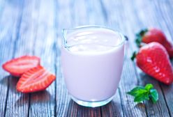 Jogurt naturalny, grecki i smakowy. Jaki rodzaj jogurtu wybrać?