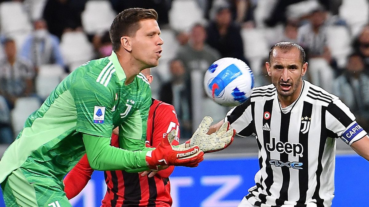 Wojciech Szczęsny (z lewej) i Giorgio Chiellini