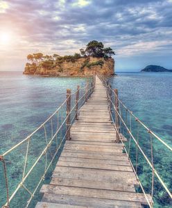 Okazja dnia. Zakynthos last minute - wylot już jutro! Oszczędź połowę ceny