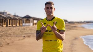 Widzew Łódź się nie zatrzymuje. Hiszpański obrońca podpisał kontrakt