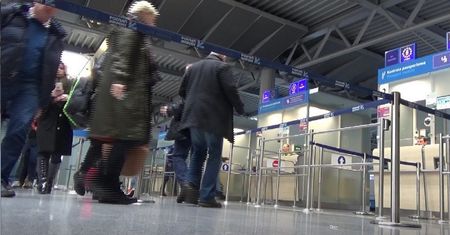 Nie wyleciał na wakacje. Polak zatrzymany na lotnisku w Poznaniu