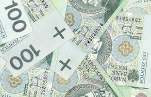 „Rzeczpospolita” i „Gazeta Wyborcza” dużo mniej z reklam, mocno w górę „Super Express” (TOP 10)