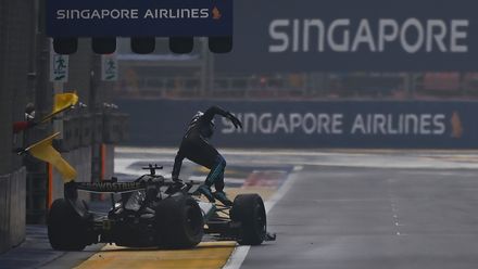 Dostał stare części od Mercedesa. Problemy kierowcy F1