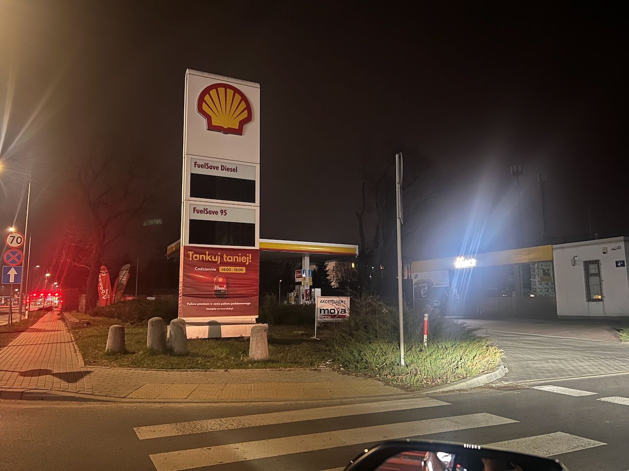 Stacja Shell: ul. Zegrzyńska, Legionowo