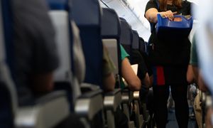 Stewardesa pozwała linię lotniczą. Bała się poważnej choroby