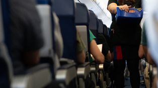 Stewardesa pozwała linię lotniczą. Bała się poważnej choroby