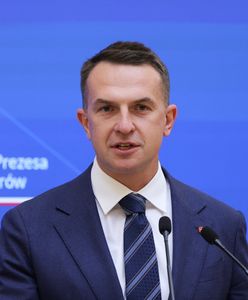 Adam Szłapka skrytykowany. Przedwcześnie ogłosił rolę premiera podczas telekonferencji