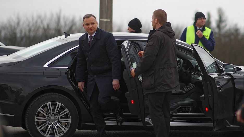 W pojeździe KPRP znaleziono lokalizator.