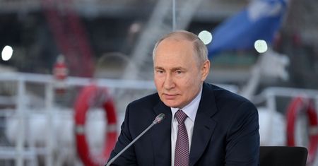 Absurdalna tyrada Putina. "Jak Polacy wejdą do Lwowa, to tam zostaną"