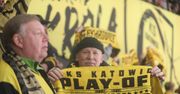 Katowice: Kibice GKS Katowice zszokowani porażką. Miało być drugie zwycięstwo, a były karne i triumf Cracovii