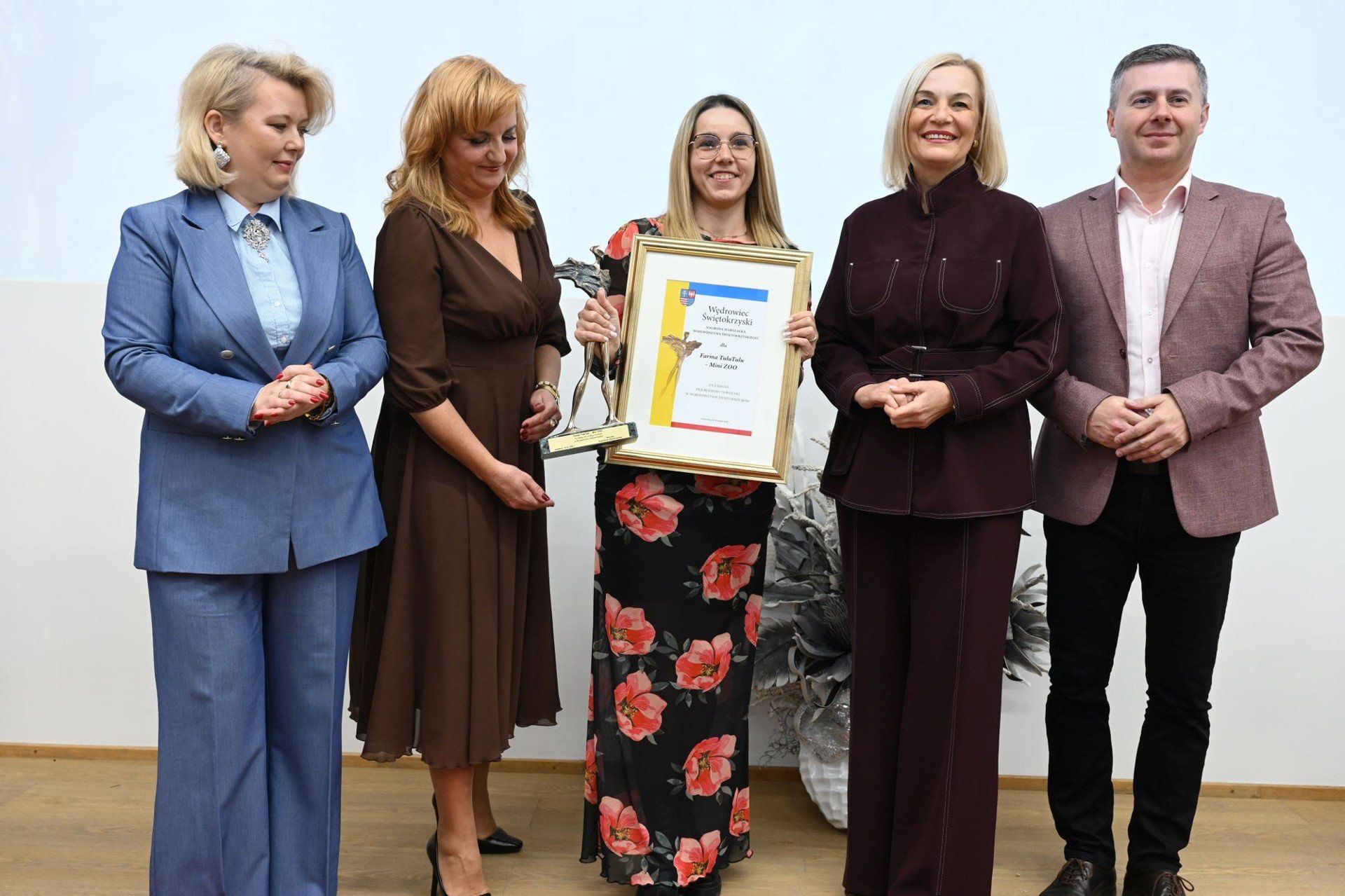 W kategorii Przedsiębiorstwo Turystyczne nagrodzono Farmę TuluTulu - Mini Zoo, tworzoną  z pasją do edukacji przyrodniczej i kontaktu ze zwierzętami.