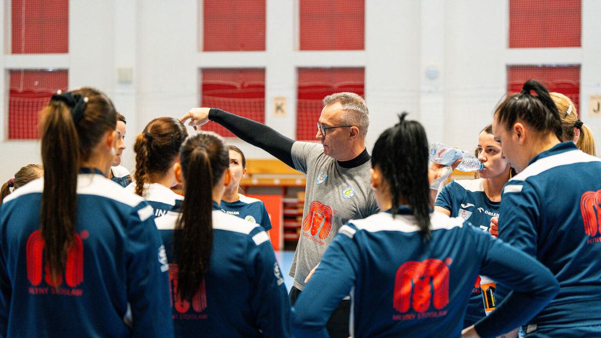 WP SportoweFakty / Vasyl Turchyn / Na zdjęciu drużyna Młynów Stoisław Koszalin