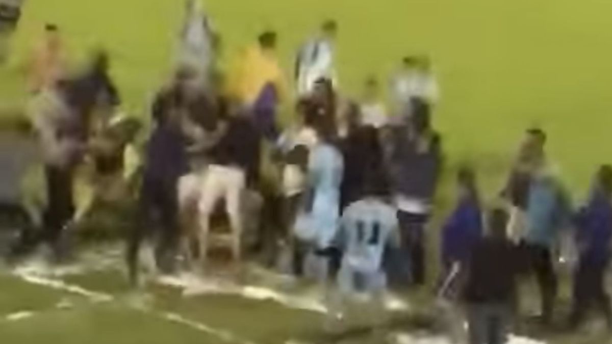 Na zdjęciu zamieszki w meczu w Argentynie