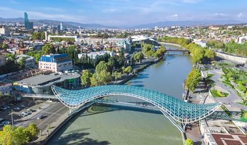 Nowe wymogi dla podróżujących do Gruzji. Turyści muszą się przygotować