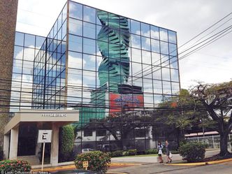 Francuski fiskus zarządził setki inspekcji w związku z Panama Papers