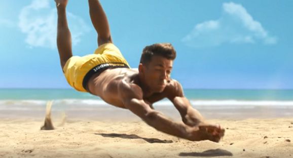 Media Expert siatkarskim spotem promuje letnie wyprzedaże