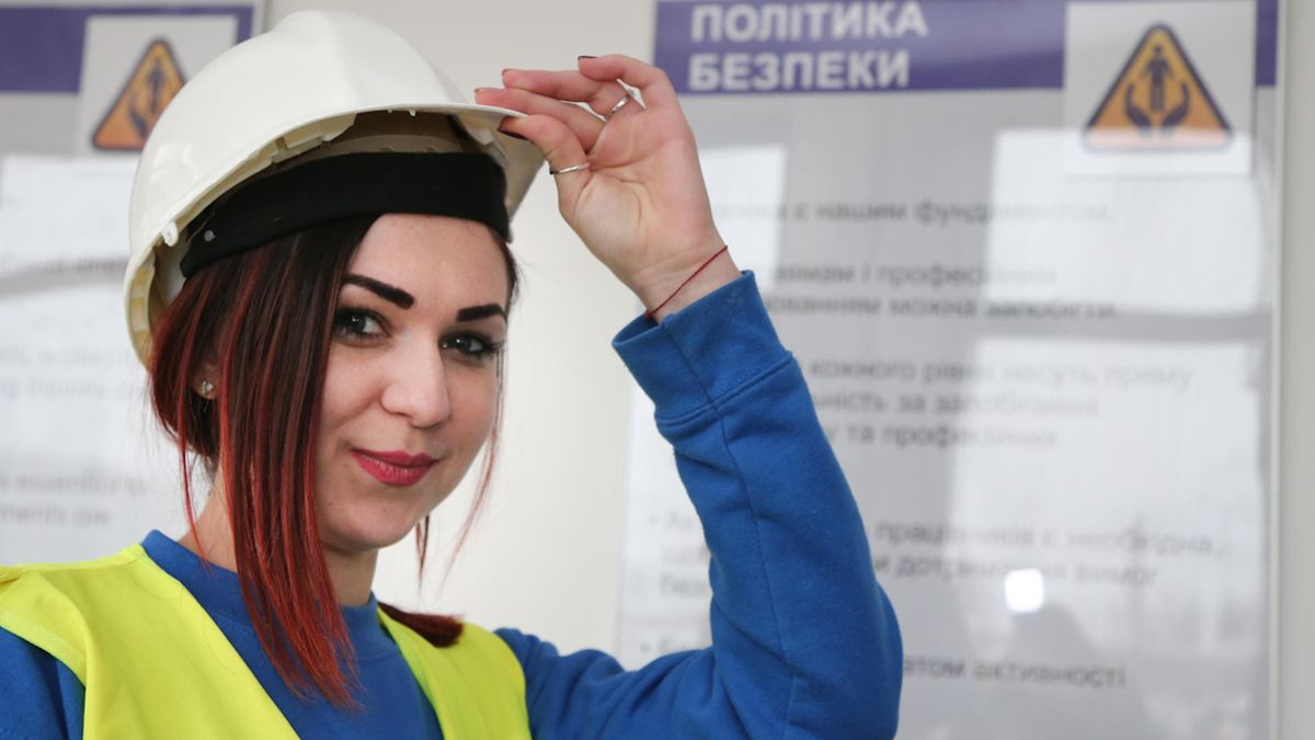 Większość Ukraińców może pracować u nas 6 miesięcy. - Jaki specjalista na to pójdzie? - pytają eksperci