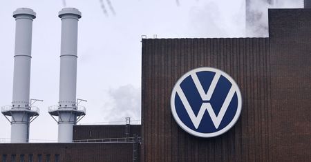 Wielka redukcja u giganta. Nawet 400 tys. euro odprawy na głowę