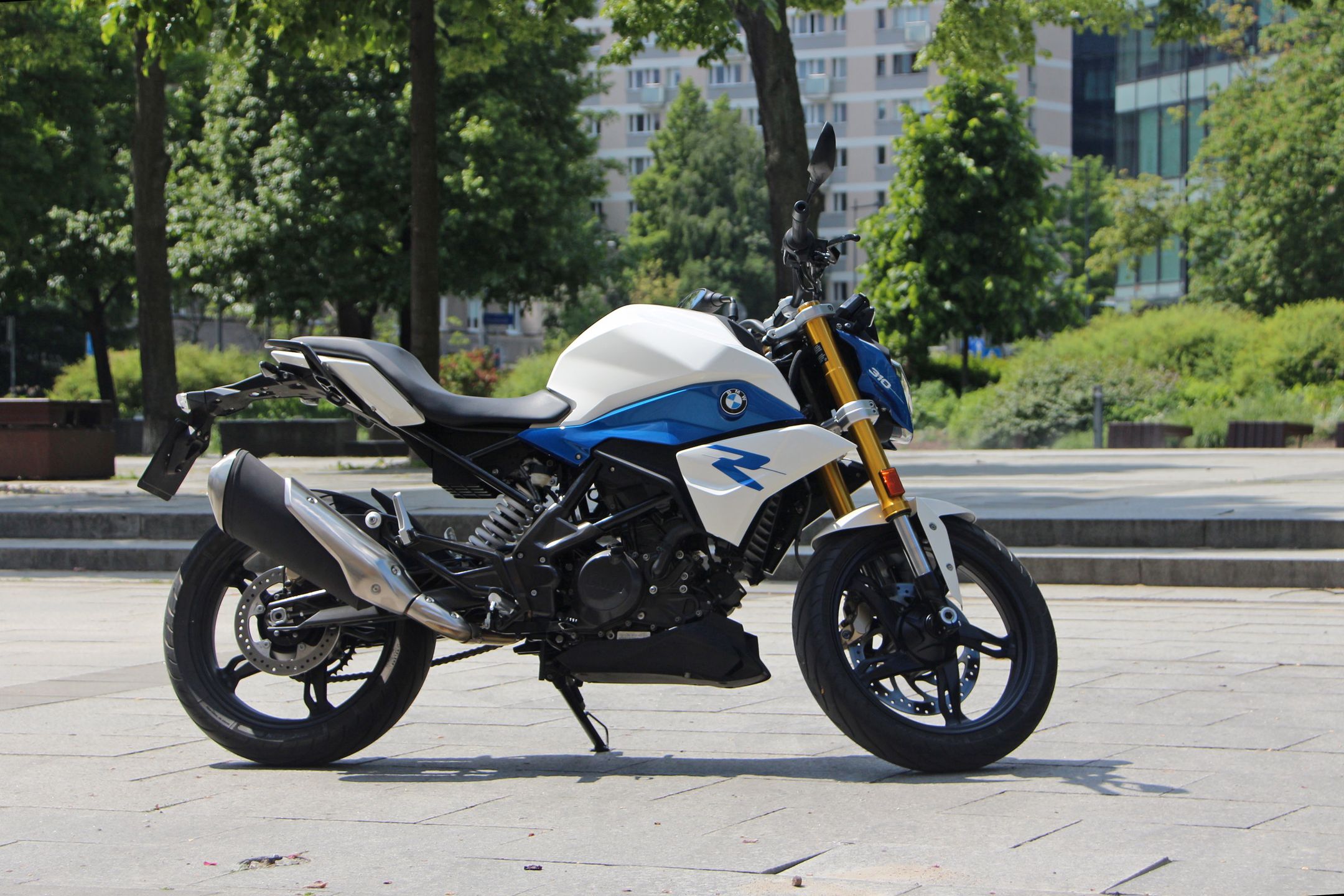 BMW G 310 R