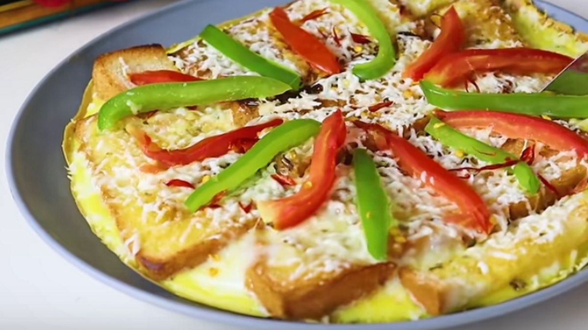 Ekspresowa pizza na chlebie tostowym to szybka propozycja na pyszne śniadanie.