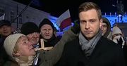 Reporter TVP zaatakowany na miesięcznicy smoleńskiej: "Bolszewicy! Wredna komuna! Zakała narodu za ruskie pieniądze!"