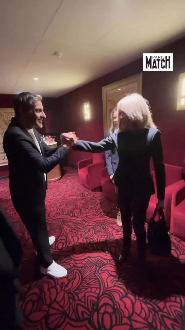 Brigitte Macron i Ary Abittan