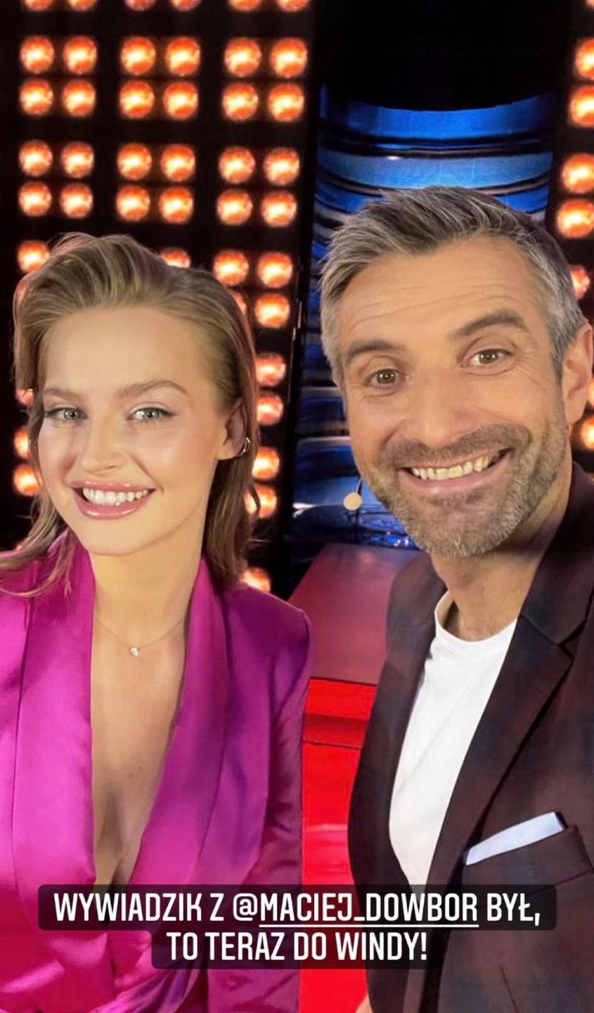 Karolina Pisarek na planie "Twoja twarz brzmi znajomo"
