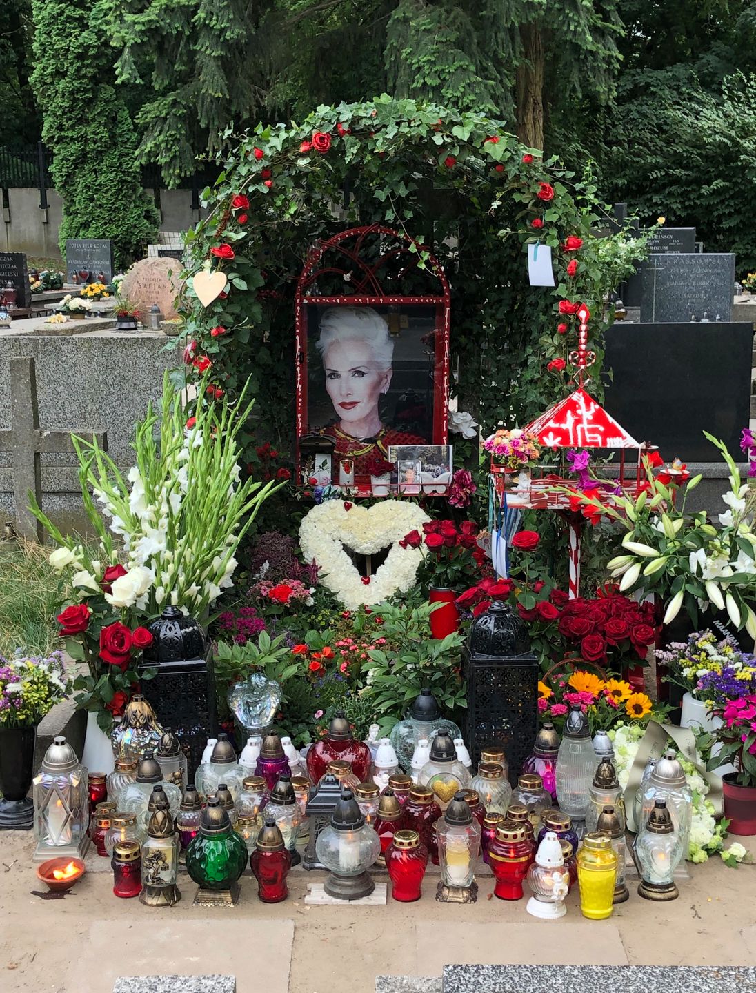 grób Kory - 28.07.2019