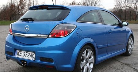 Opel Astra OPC