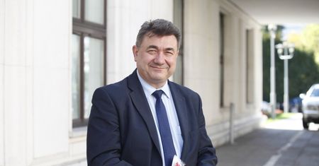 Walka ze smogiem. Ministerstwo energii stawia na dobre paliwa i ciepło z sieci