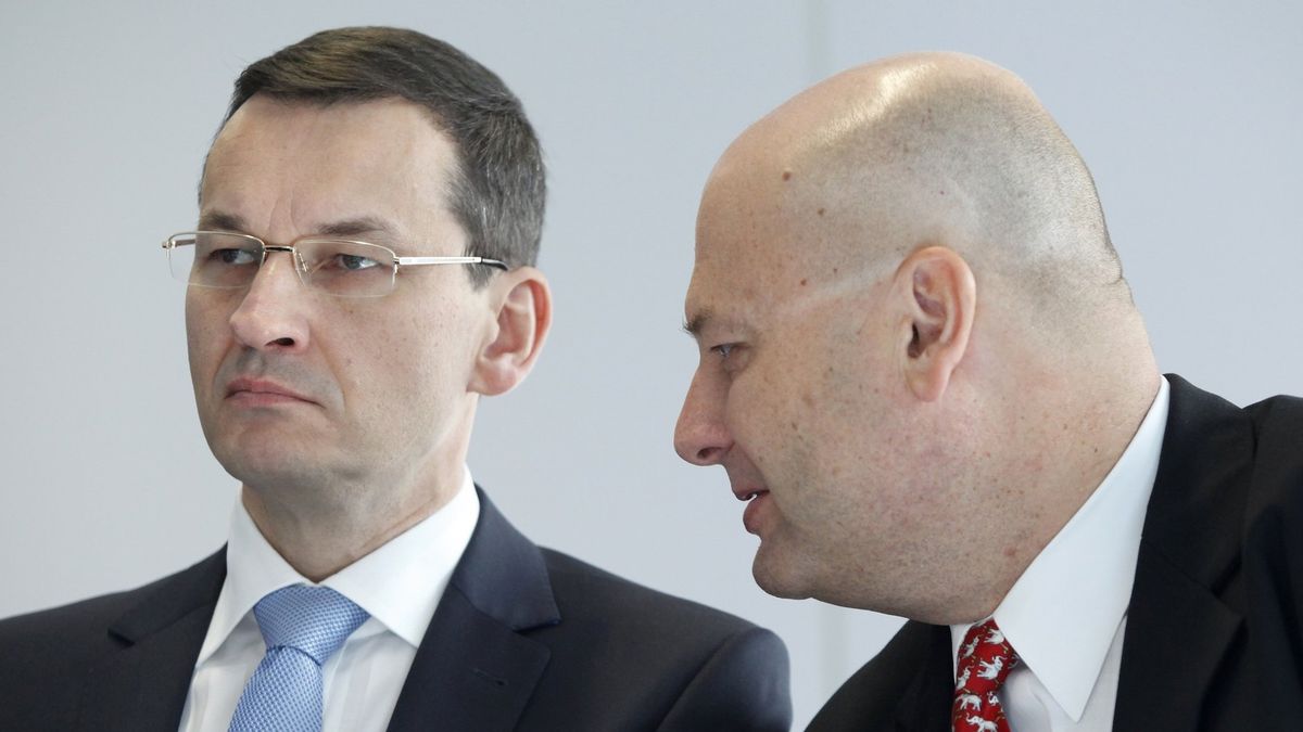 Minister rozwoju Mateusz Morawiecki i wiceminister Witold Słowik