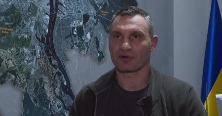 Rosyjska armia atakuje Kijów. Mer stolicy: jest chyba ze 20 km stąd, może mniej