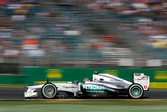Drugi wyścig i pierwsze podium - to bilans Lewis Hamiltona w Mercedesie