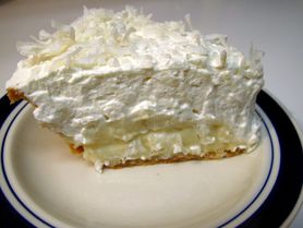 Białe ciasto z polewą kokosową