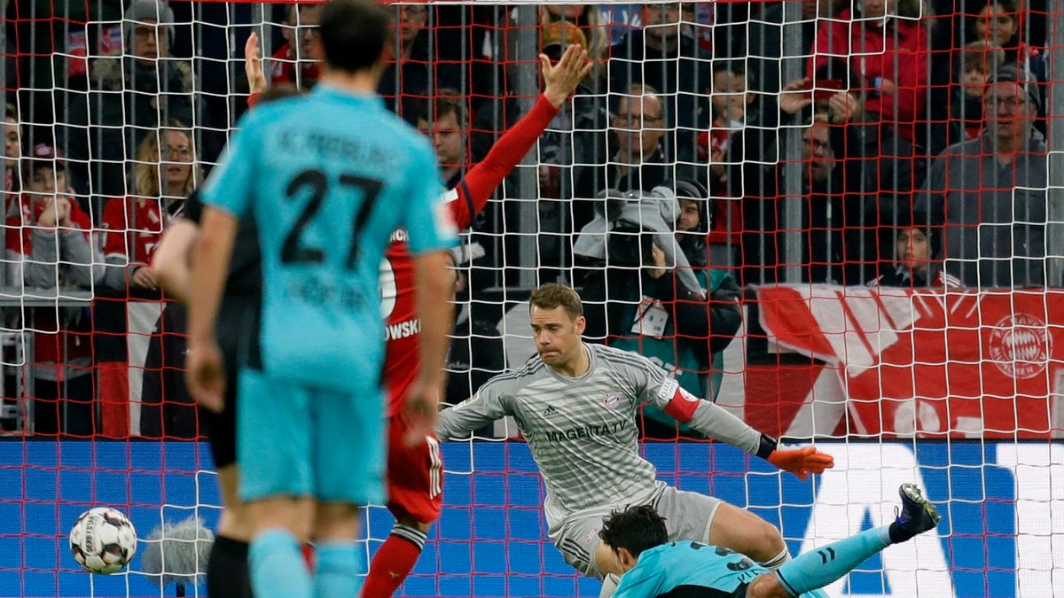 Zdjęcie okładkowe artykułu: PAP/EPA / RONALD WITTEK  / Na zdjęciu: Manuel Neuer 