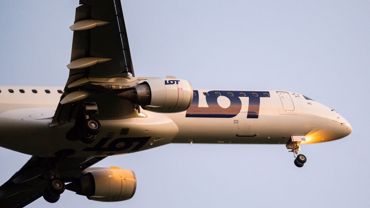 Ruch lotniczy do wybranych krajów wstrzymany do 28 lipca