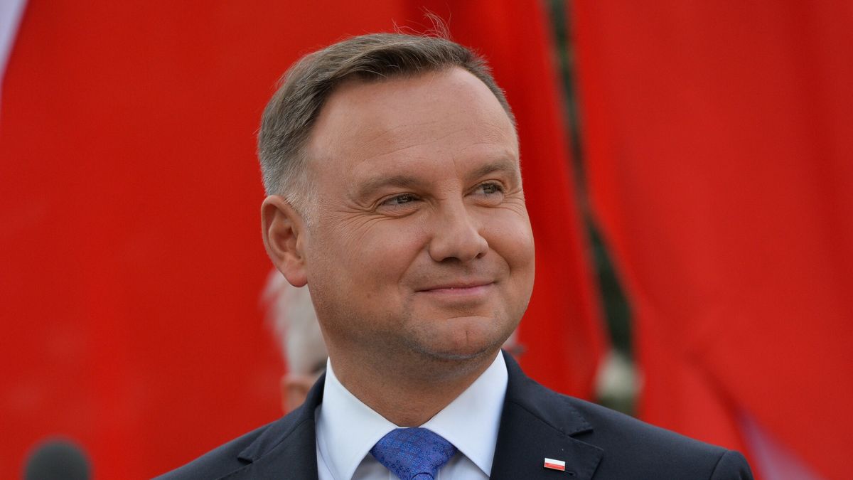 Andrzej Duda z wizyt? w Stra?y Granicznej
05.09.2019 Koszalin Wizyta Prezydenta RP Andrzeja Dudy w Centralnym Osrodku Szkolenia Strazy Granicznej N/z Andrzej Duda Fot. Gerard/REPORTER
Gerard/Reporter