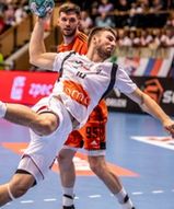Nieoczekiwany finał, faworyt stracił punkt