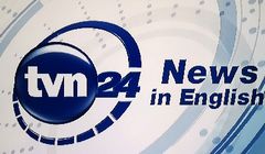 TVN24 pokazuje podsumowanie dnia po angielsku. „News in English” o północy
