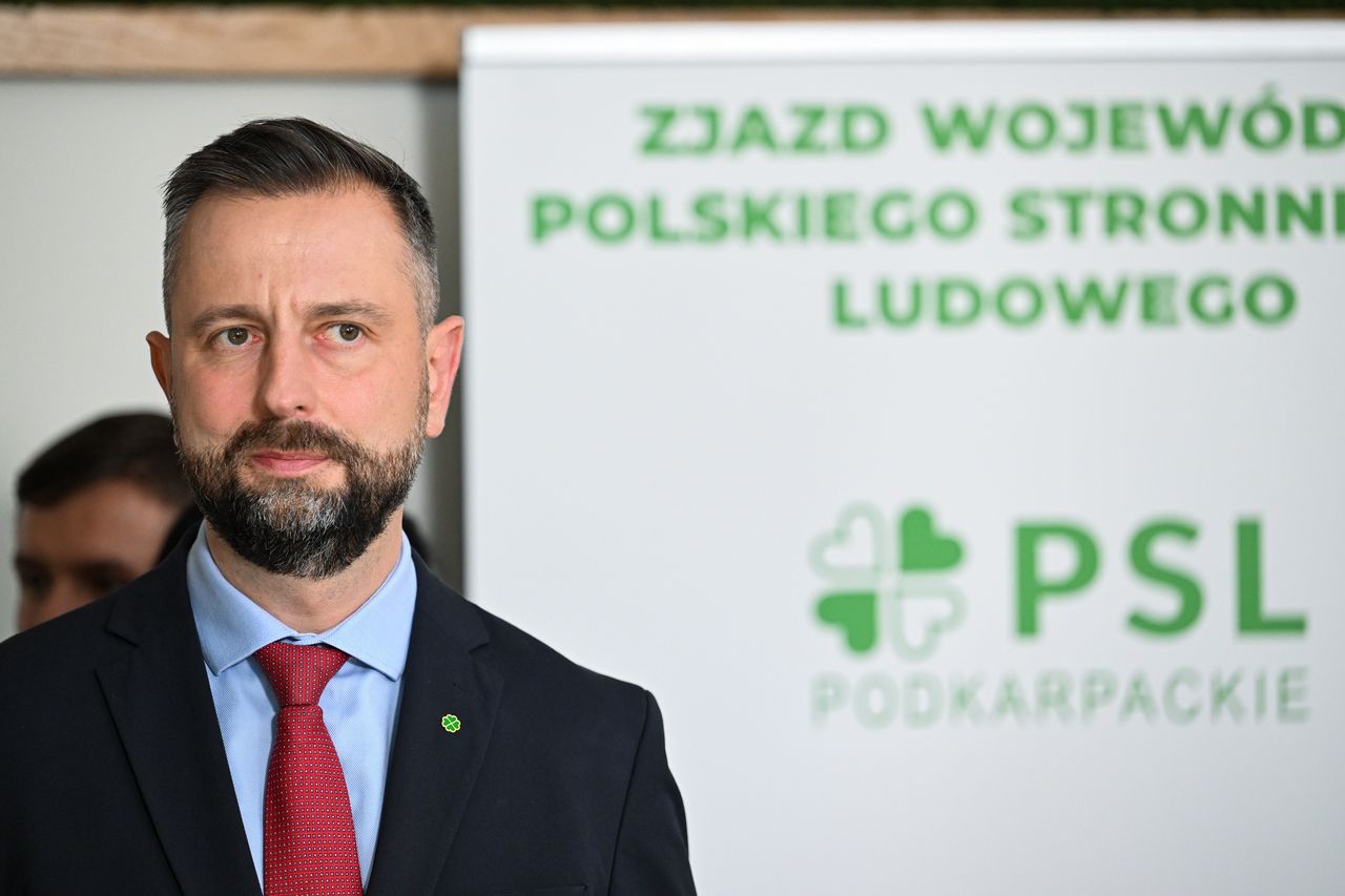 "Brutalne" działanie Rosji. Szef MON o prowokacji w Estonii