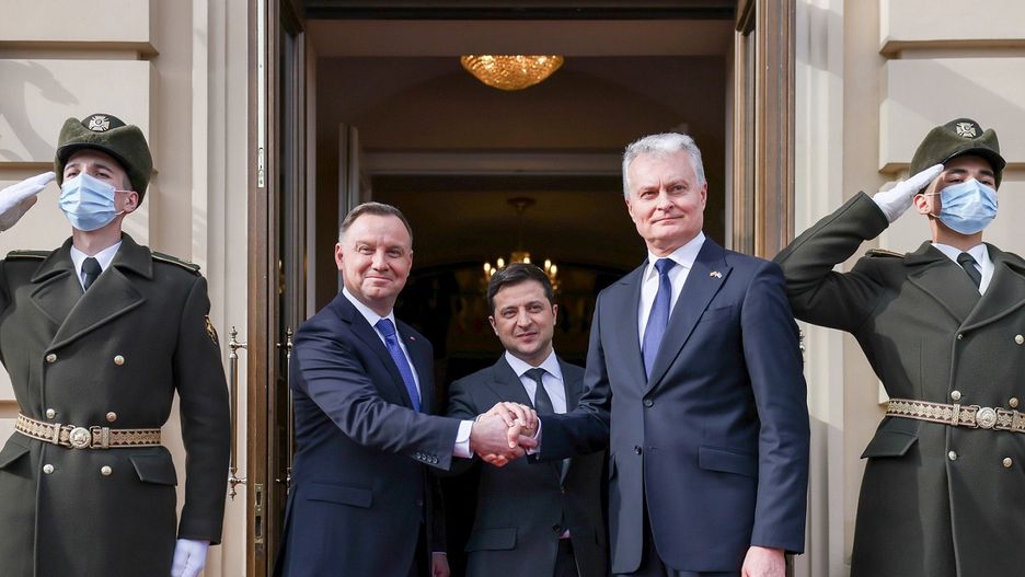 Prezydent Andrzej Duda z wizytą w Kijowie. Spotkał się z Zełenskim 