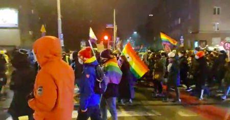 Warszawa. Pokłosie Dnia Kobiet. Aresztowania i mandaty w prezencie od policji