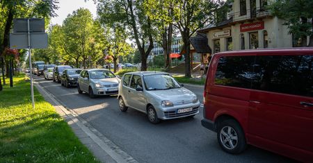 W Zakopanem rodzi się dwa razy mniej dzieci niż umiera ludzi. Raport pokazuje niepokojący trend