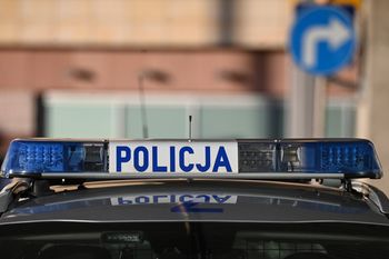 Gmina Jabłoń: Śmiertelny wypadek podczas prac budowlanych. 64-latek porażony prądem spadł z rusztowania