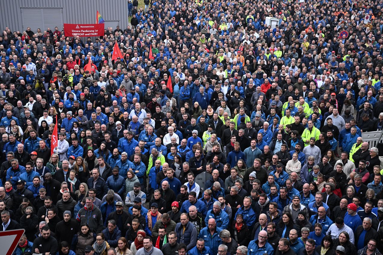 Germany. Volkswagen employees at an informational meeting on October 28, 2024, where they were informed about the closure of factories.