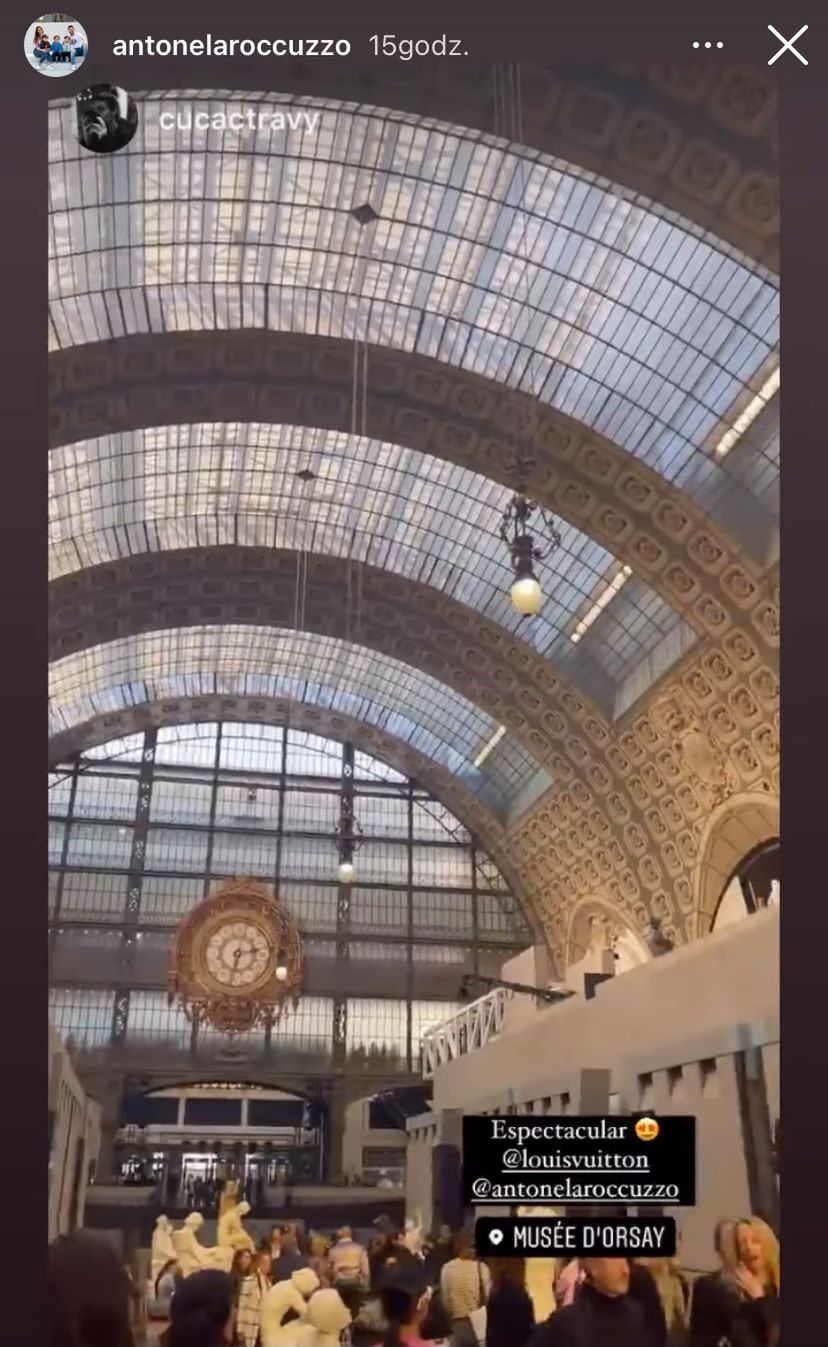 Antonela Roccuzzo na pokazie Louis Vuitton