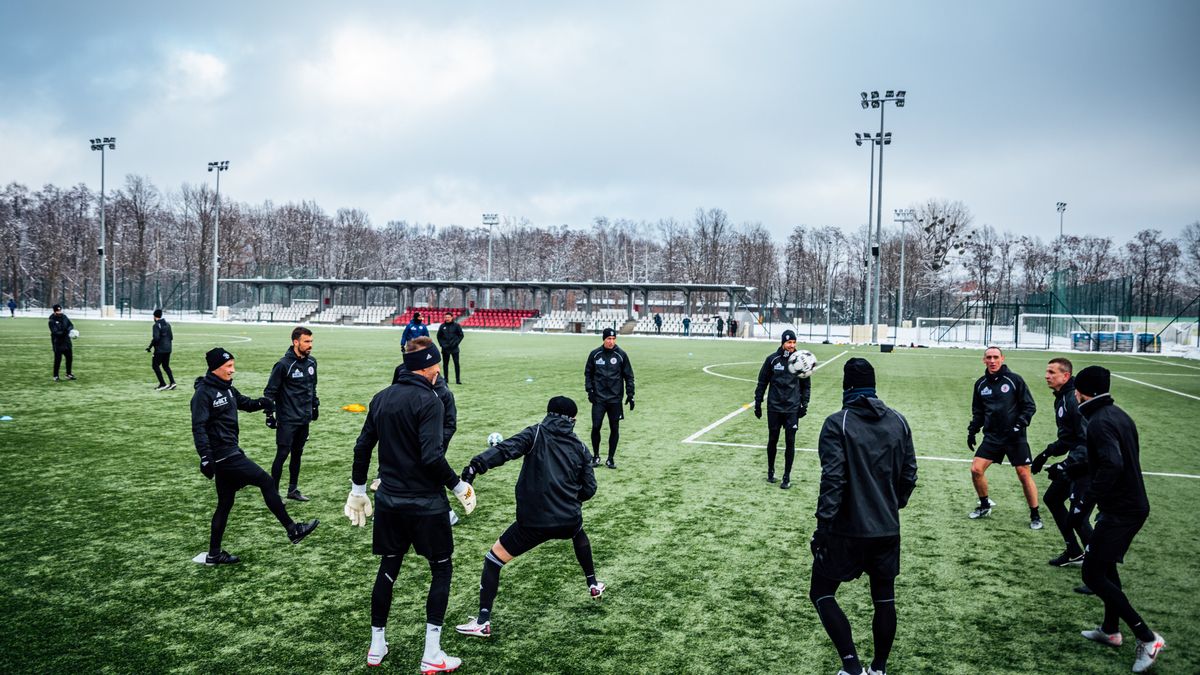 Materiały prasowe / ŁKS Łódź / Na zdjęciu: pierwszy trening ŁKS-u w 2021 roku